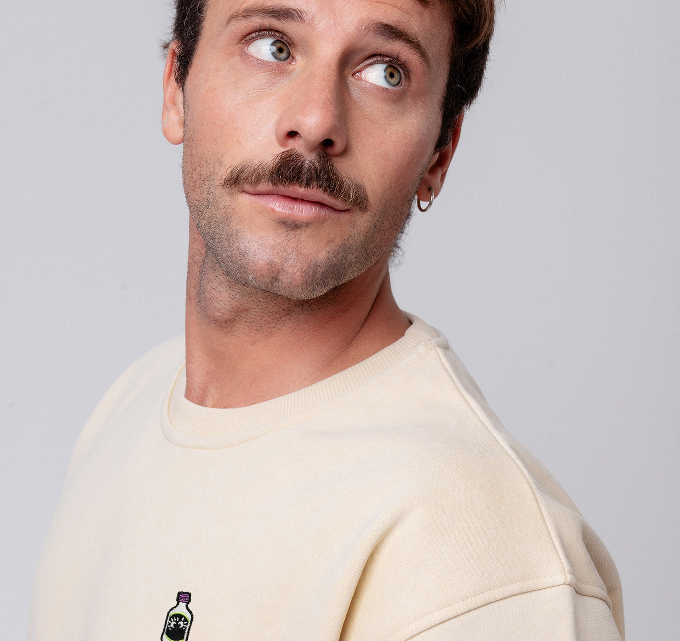 Kleiner Feigling | Bestickter Bio-Baumwoll Unisex Pullover