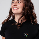 Champagnersäbel | Besticktes Bio Baumwoll Frauen T-Shirt