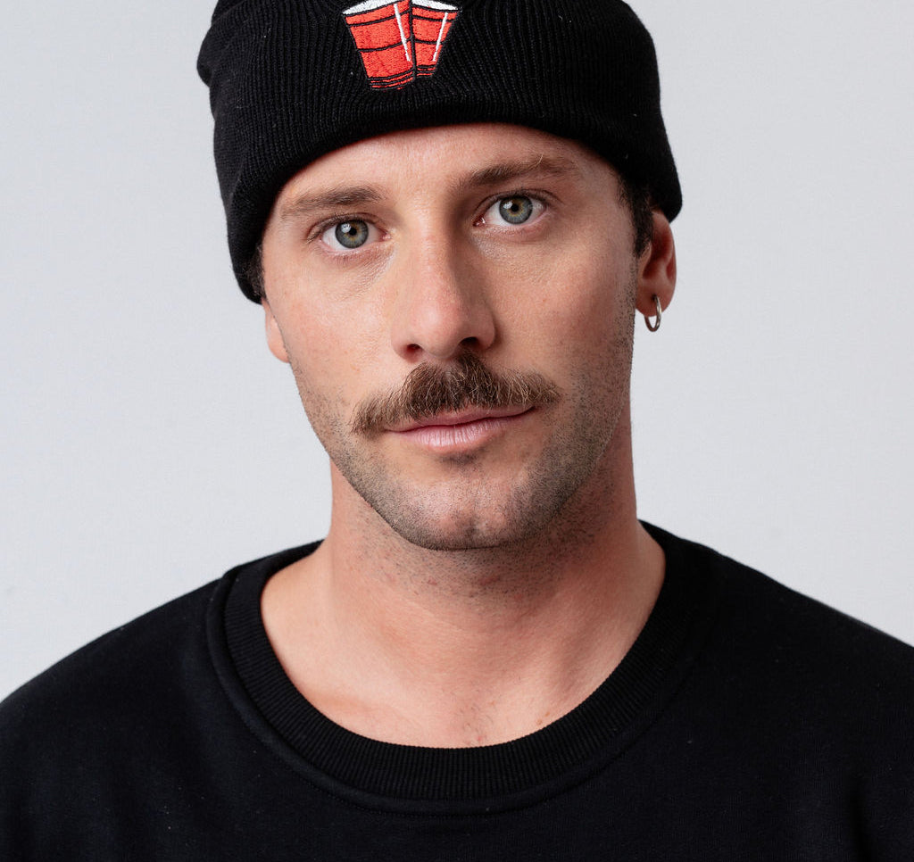 Beerpong | Embroidered organic cotton hat