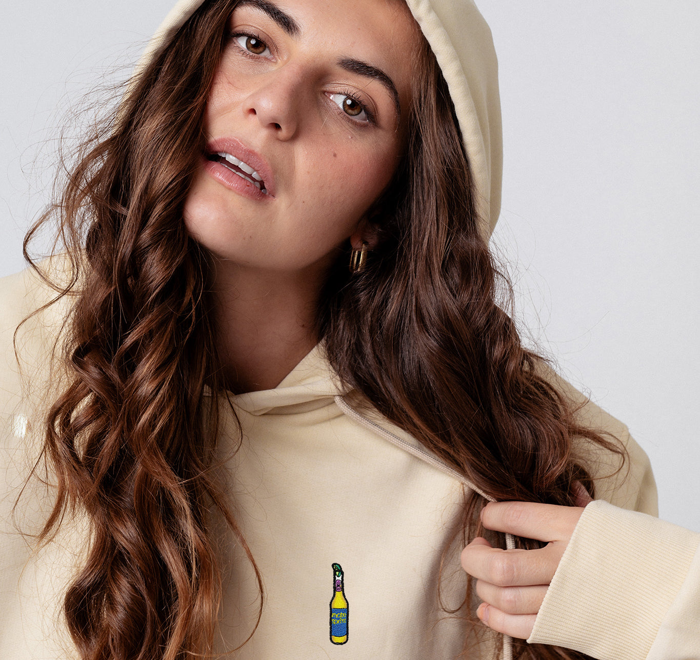 Mate Spritz | Bestickter Bio-Baumwoll Unisex Hoodie