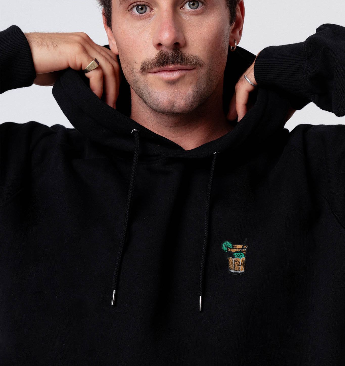 Cuba Libre | Bestickter Bio-Baumwoll Unisex Hoodie