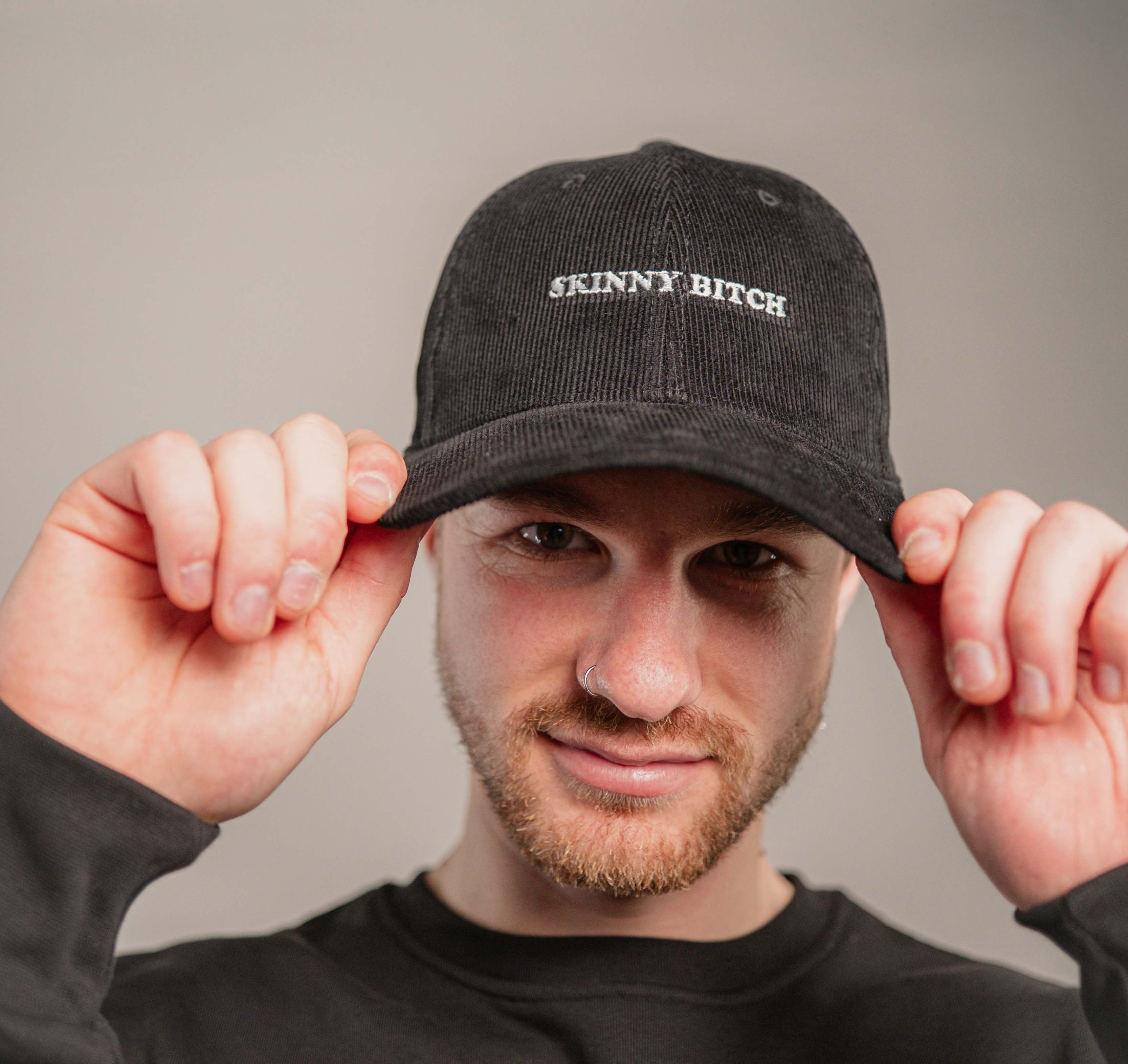 Skinny Bitch | Bestickte Bio Baumwoll Cord Cap