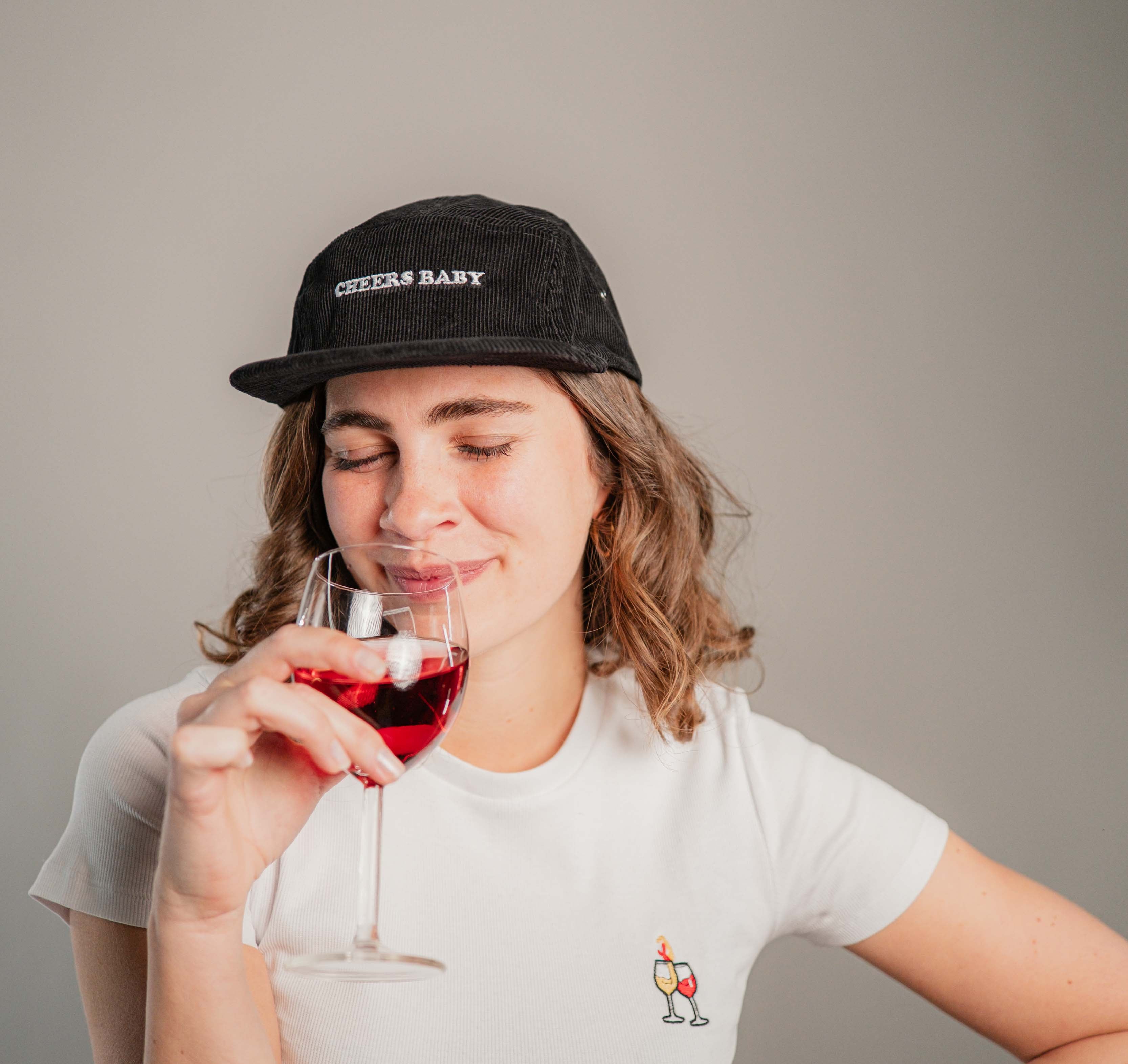 Cheers Baby | Bestickte Bio Baumwoll Cord Cap