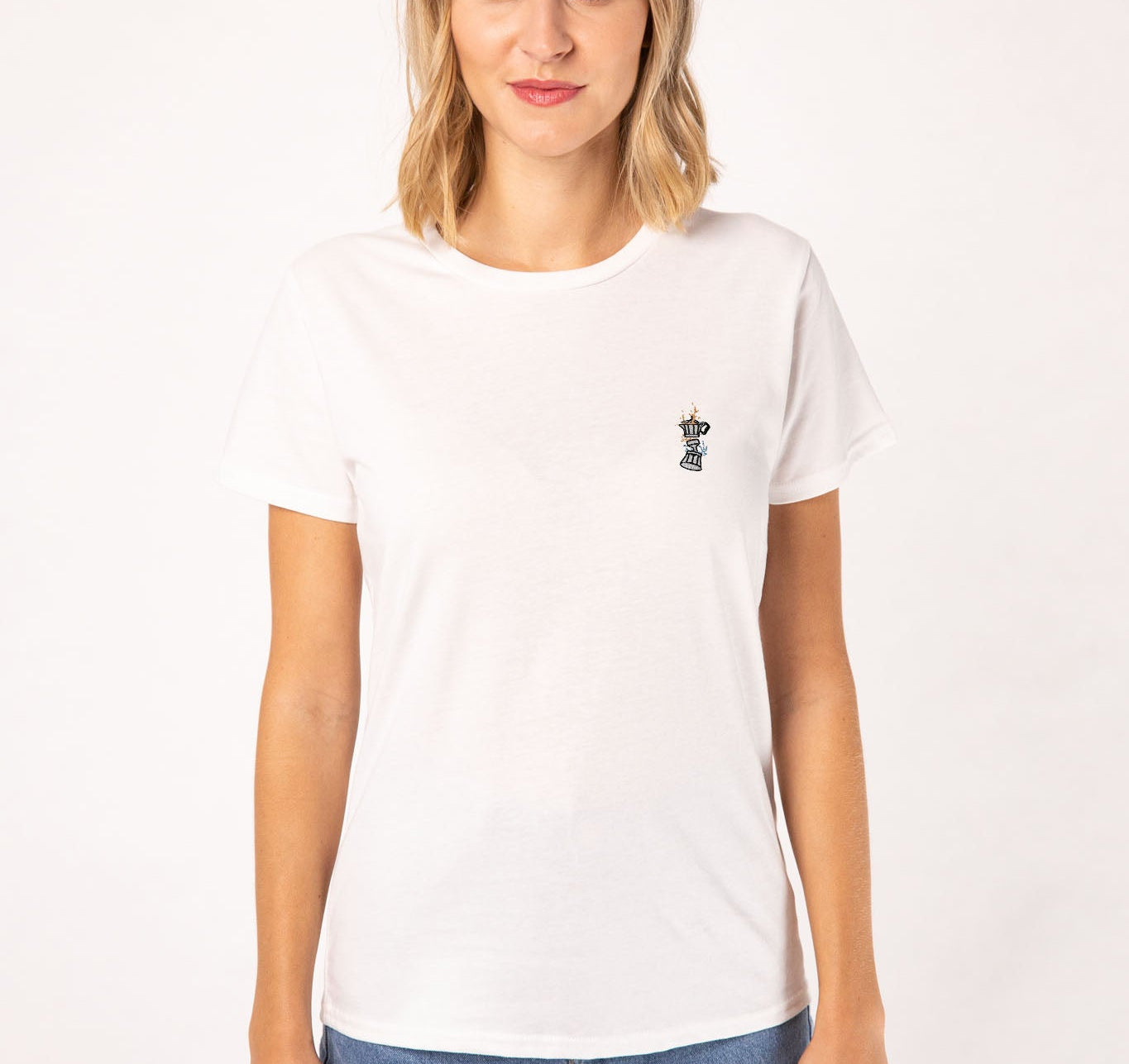 Espresso maker Boom | Embroidered organic cotton women's T-shirt