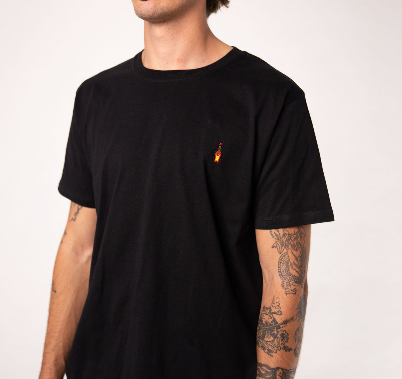 Würze Fix  | Besticktes Bio Baumwoll Unisex T-Shirt