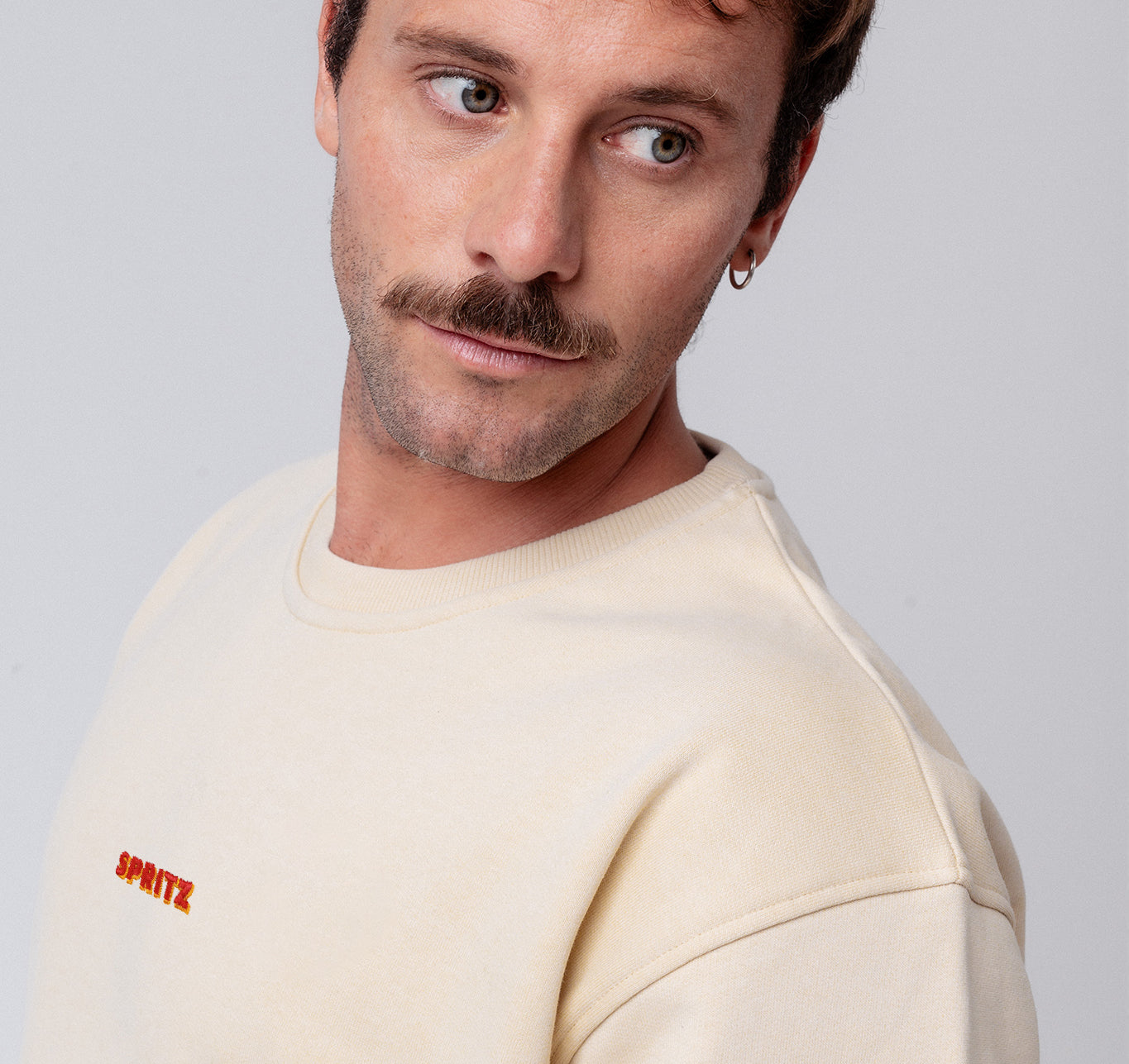 Spritz Signature | Bestickter Bio-Baumwoll Unisex Pullover