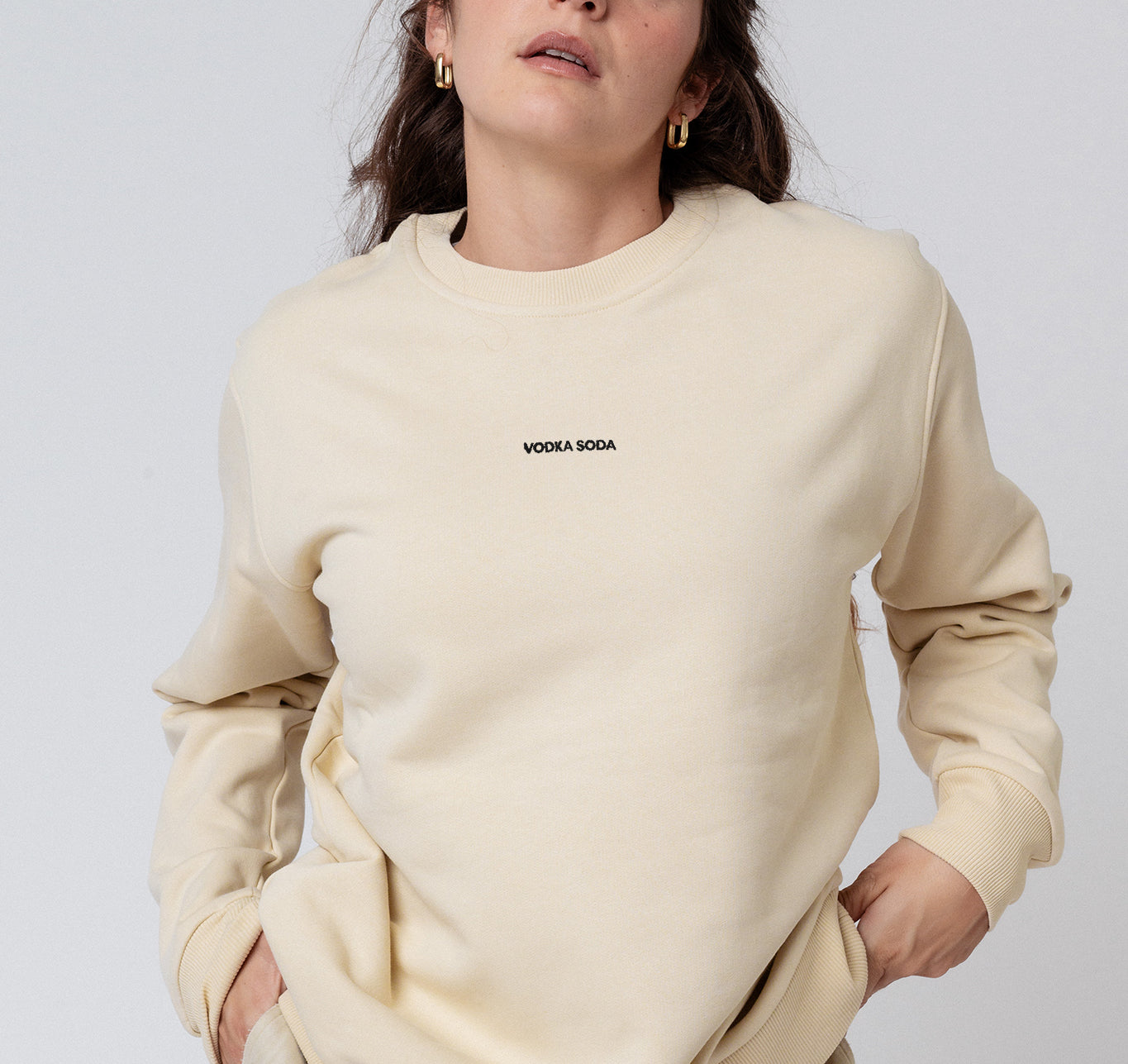 Vodka Soda | Bestickter Bio-Baumwoll Unisex Pullover