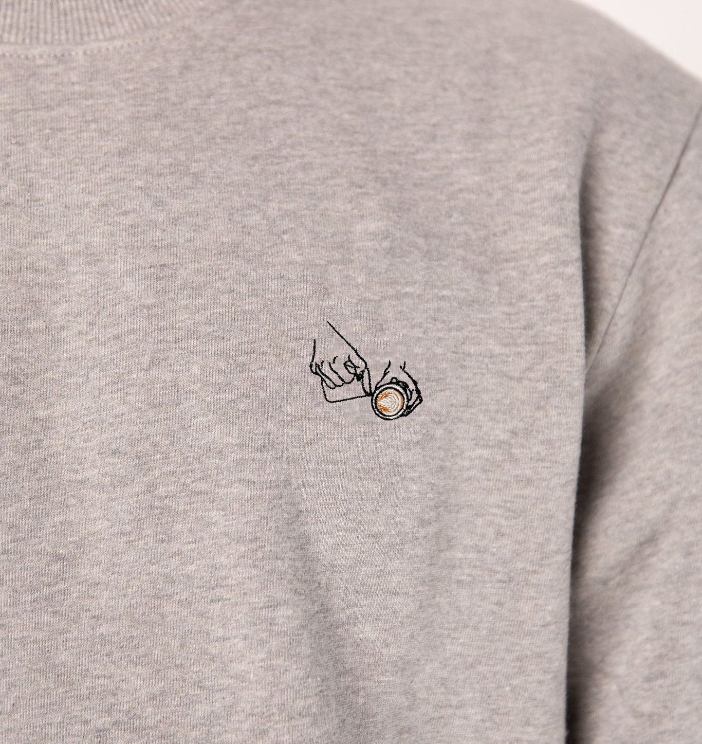 Latte Art | Bestickter Bio-Baumwoll Unisex Pullover